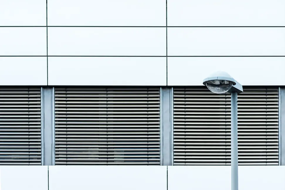 Impacto do sombreamento e da fachada em sistemas HVAC